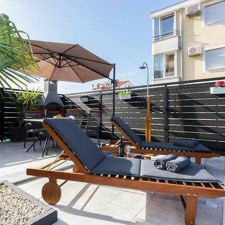 Apartment Milana With Privat Pool & Garden, 300M From Beach Kaštela Exteriér fotografie